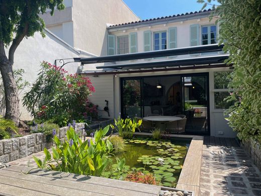 Casa di lusso a La Rochelle, Charente-Maritime