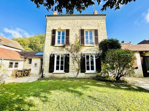 Casa de luxo - Vauréal, Val d'Oise