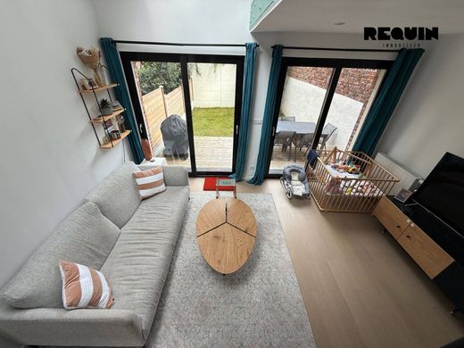 Casa di lusso a Lambersart, North