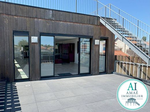 Apartment / Etagenwohnung in Andernos-les-Bains, Gironde