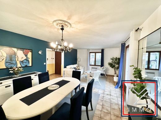 豪宅  Six-Fours-les-Plages, Var