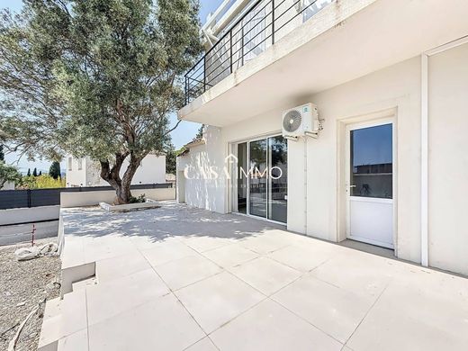 Apartment in La Garde, Var