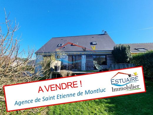 Luxury home in Saint-Étienne-de-Montluc, Loire-Atlantique