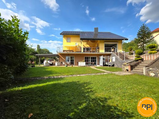 Maison de luxe à Betting, Moselle