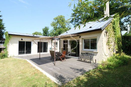 豪宅  Poissy, Yvelines