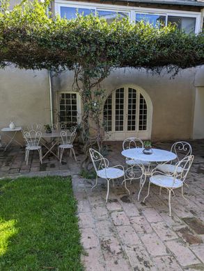 Luxury home in Bernis, Gard