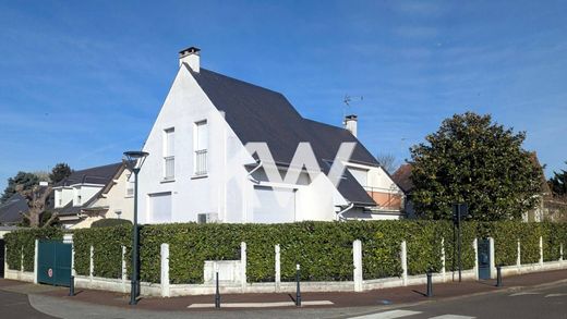 Luxus-Haus in Saint-Gratien, Val d'Oise