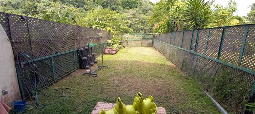 Apartment / Etagenwohnung in Mahina, Îles du Vent