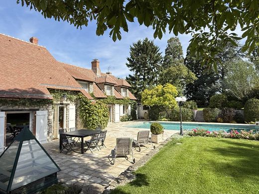 호화 저택 / Orléans, Loiret