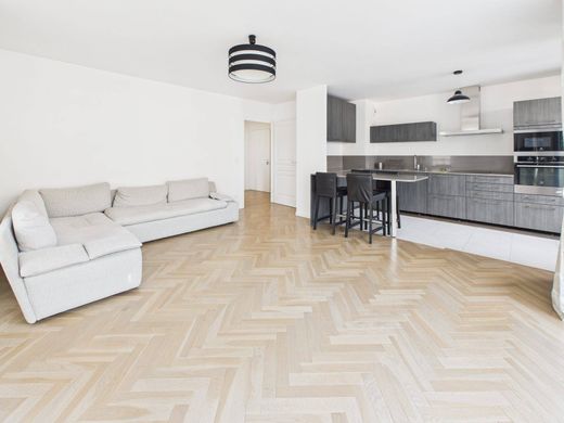 Apartment / Etagenwohnung in Bastille, République, Nation-Alexandre Dumas, Paris