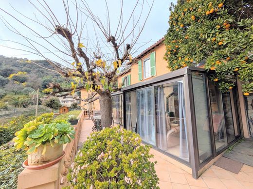 Luxury home in Menton, Alpes-Maritimes