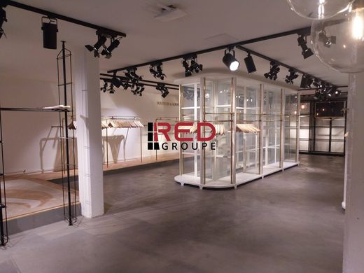 Office in Aix-en-Provence, Bouches-du-Rhône