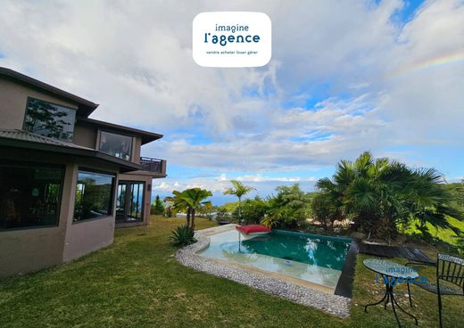 Maison de luxe à Mahina, Îles du Vent