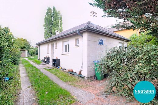 Luxus-Haus in Le Pecq, Yvelines