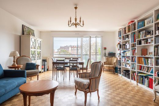 Apartment in La Garenne-Colombes, Hauts-de-Seine