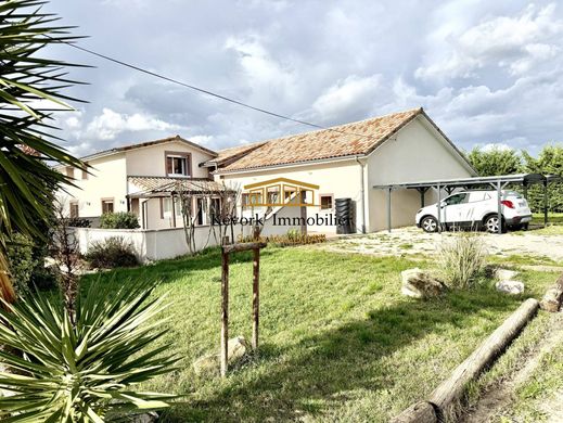 Luxury home in Chabeuil, Drôme