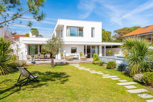 Luxe woning in Biarritz, Pyrénées-Atlantiques