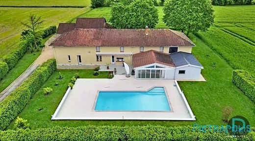 Casa de luxo - Montracol, Ain