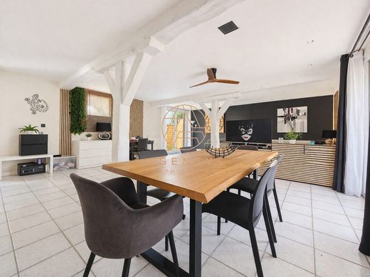 Casa de luxo - Émerainville, Seine-et-Marne