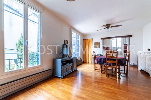 Luxury home in Asnières-sur-Seine, Hauts-de-Seine