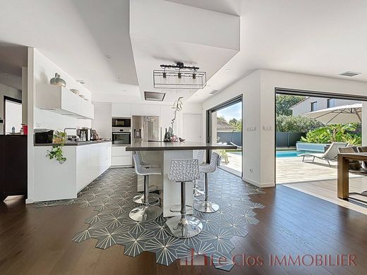 豪宅  Seilh, Upper Garonne