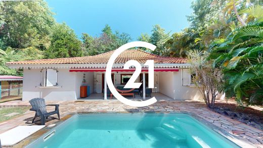 Luxury home in Le François, Martinique