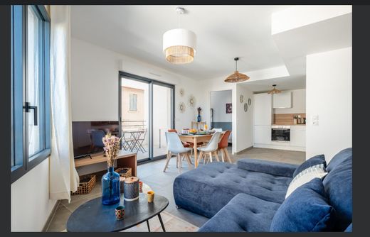 Apartment / Etagenwohnung in La Ciotat, Bouches-du-Rhône