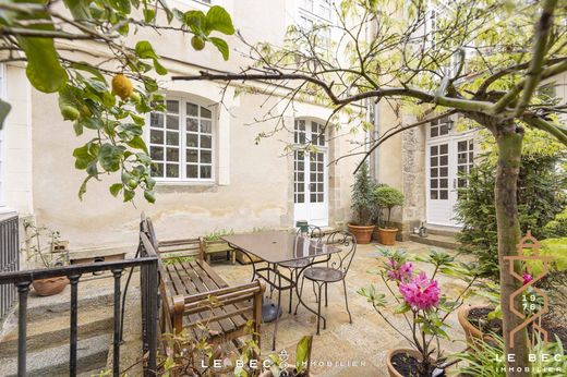 Apartment in Vannes, Morbihan
