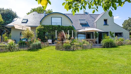Luxury home in Locoal-Mendon, Morbihan