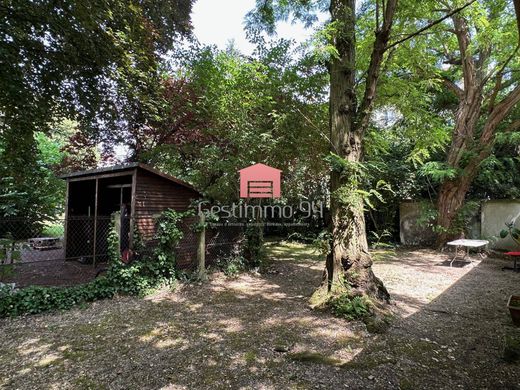 아파트 / Fontenay-sous-Bois, Val-de-Marne