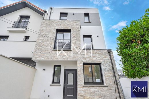 Luxury home in Fontenay-sous-Bois, Val-de-Marne