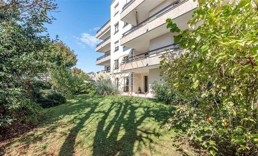 Apartment in Le Perreux-sur-Marne, Val-de-Marne