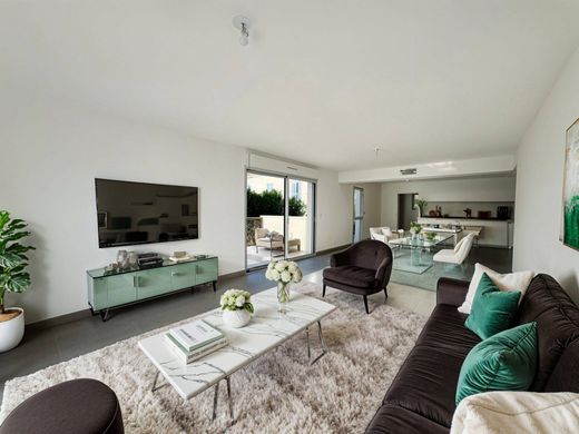 Apartment for sale in Forcalquier