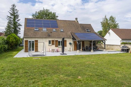 Luxury home in Cély, Seine-et-Marne