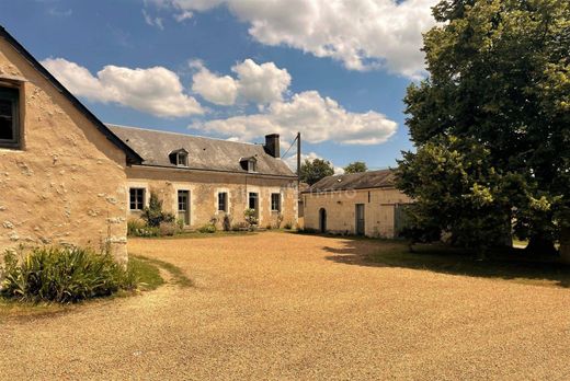 Πολυτελή κατοικία σε Château-la-Vallière, Indre-et-Loire