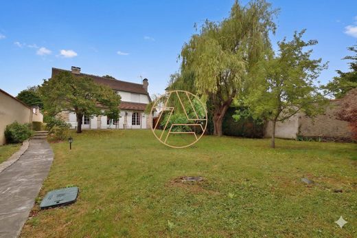 Luxury home in La Varenne-Saint-Hilaire, Val-de-Marne