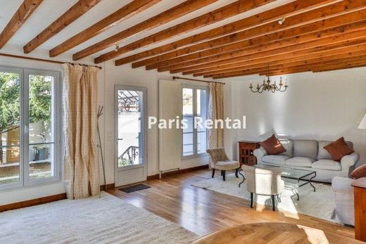 Luxury home in Chaville, Hauts-de-Seine
