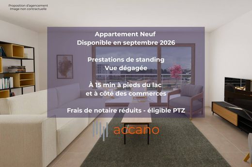 Apartment / Etagenwohnung in Annecy, Haute-Savoie