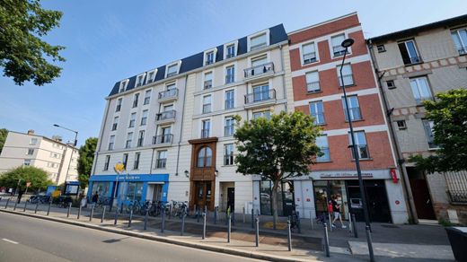 Apartment in Maisons-Alfort, Val-de-Marne