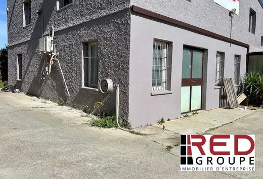 Kantoor in Gardanne, Bouches-du-Rhône