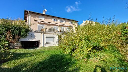 Luxury home in Rillieux-la-Pape, Rhône