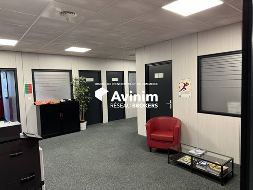 Büro in Saint-Genis-Laval, Rhône