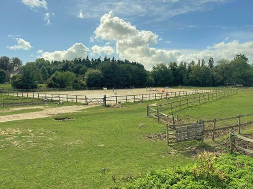 منزل ﻓﻲ Houdan, Yvelines