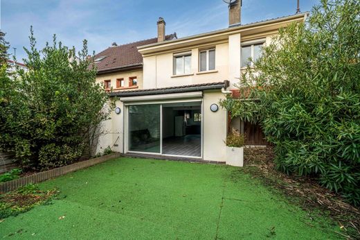 Πολυτελή κατοικία σε Arcueil, Val-de-Marne