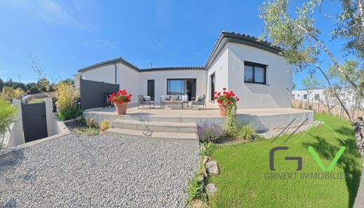 Luxury home in Nîmes, Gard
