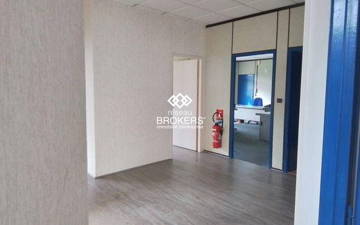 مكتب ﻓﻲ Lannemezan, Hautes-Pyrénées