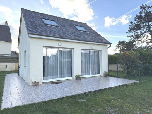 Maison de luxe à Barneville-Carteret, Manche