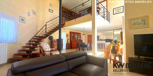 Luxury home in Perpignan, Pyrénées-Orientales