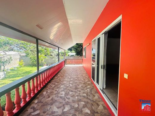 Lüks ev Paea, Îles du Vent