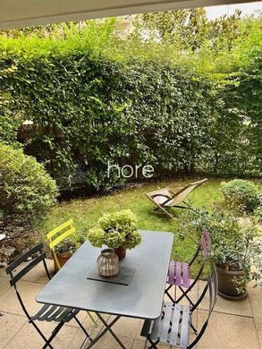 Apartament w La Garenne-Colombes, Hauts-de-Seine